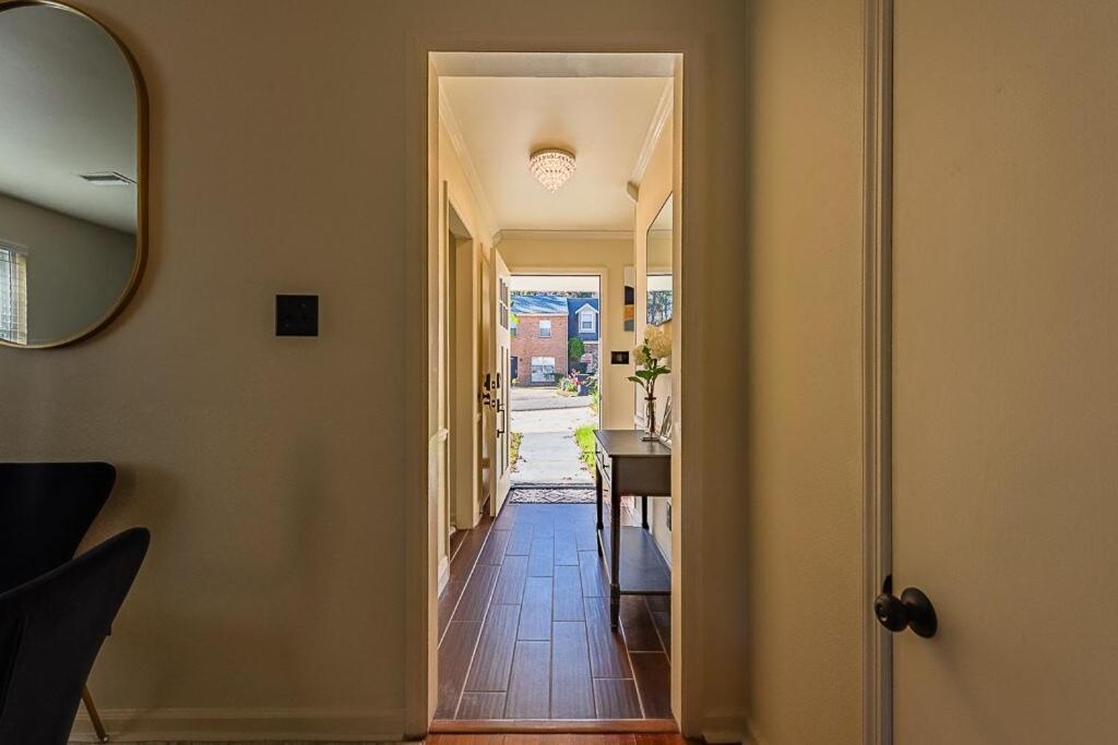 Cozy Townhome Retreat With King Bed Near I-10, Capitol, Fsu & Famu Tallahassee Ngoại thất bức ảnh